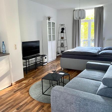 Zentrale Ferienwohnung Mit Balkon In Ахен Экстерьер фото
