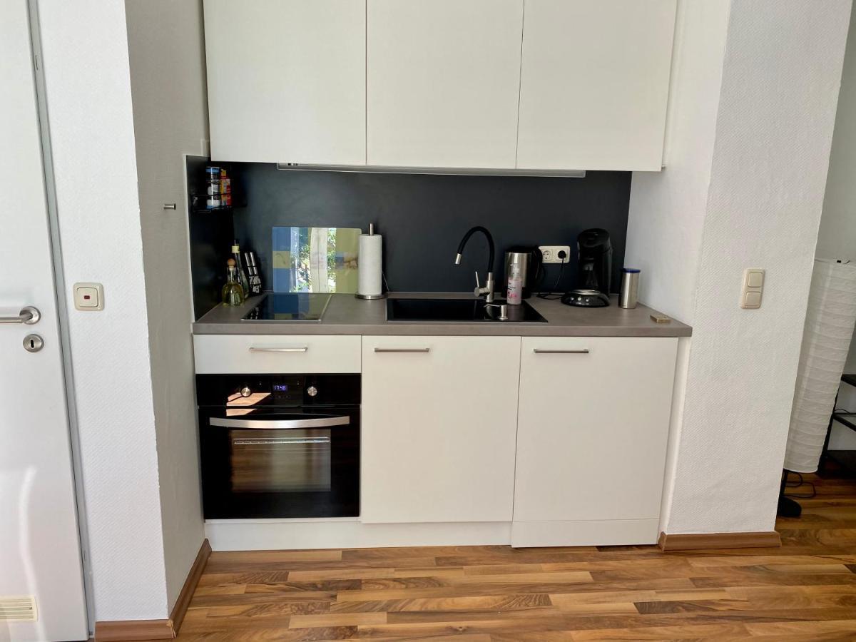 Zentrale Ferienwohnung Mit Balkon In Ахен Экстерьер фото