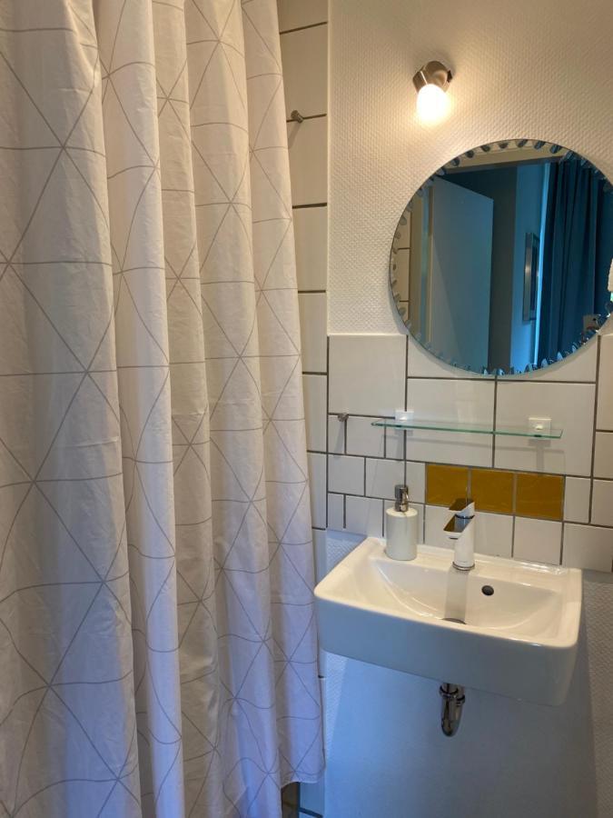 Zentrale Ferienwohnung Mit Balkon In Ахен Экстерьер фото