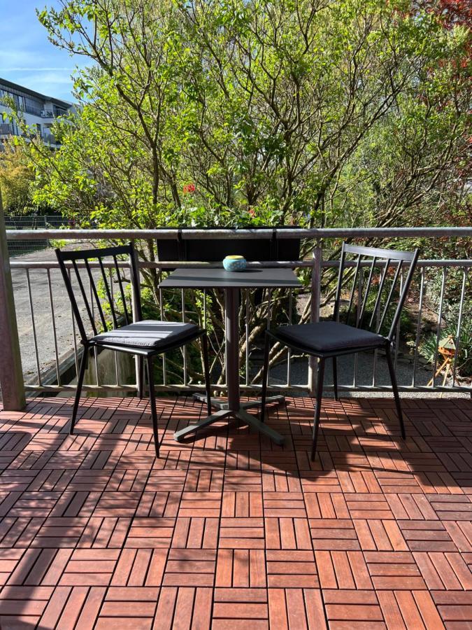 Zentrale Ferienwohnung Mit Balkon In Ахен Экстерьер фото